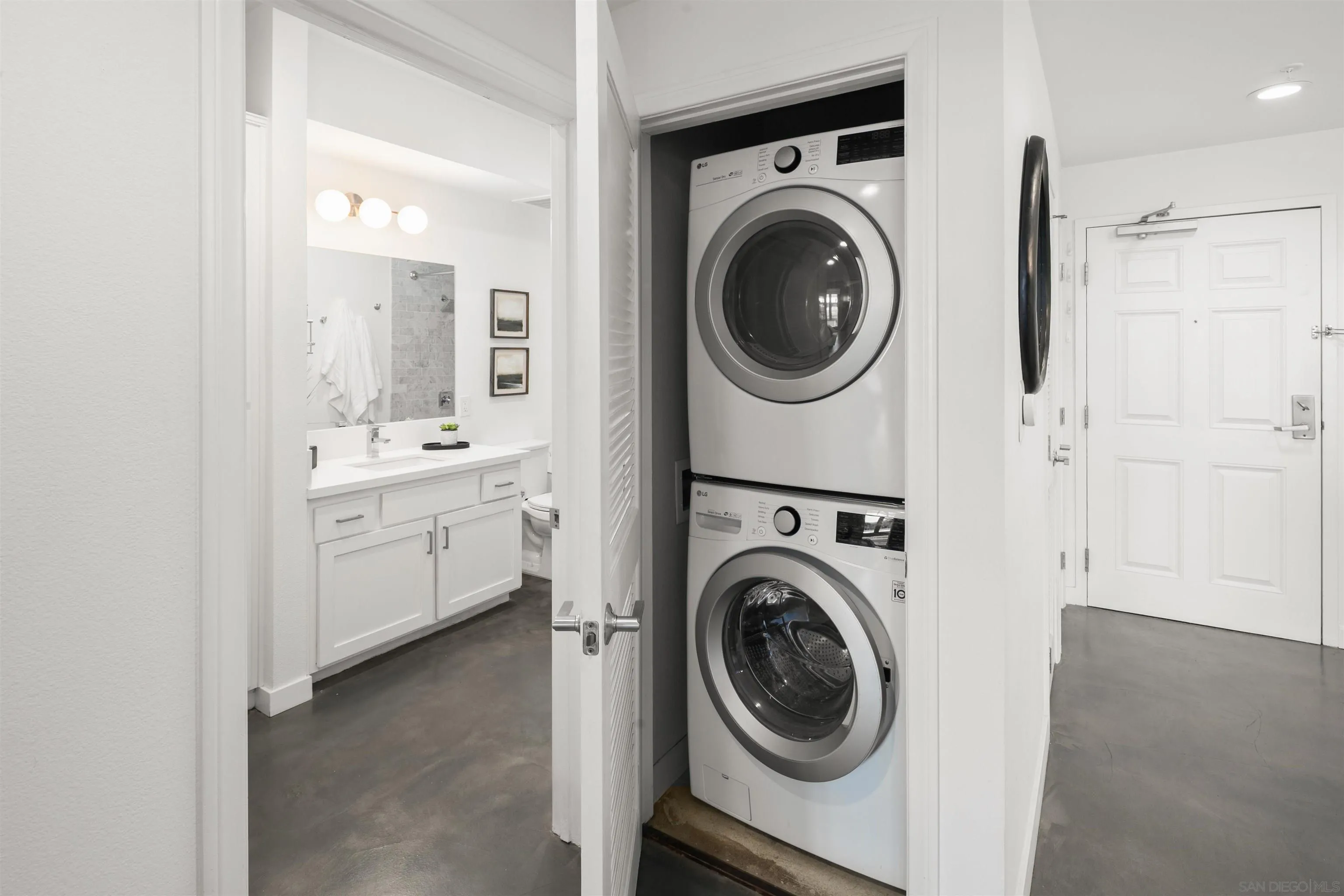 https://cdn.realtyfeed.com/cdn/127/260023595/bb1a4b09da9afdf9851364eb491e77b2.webp