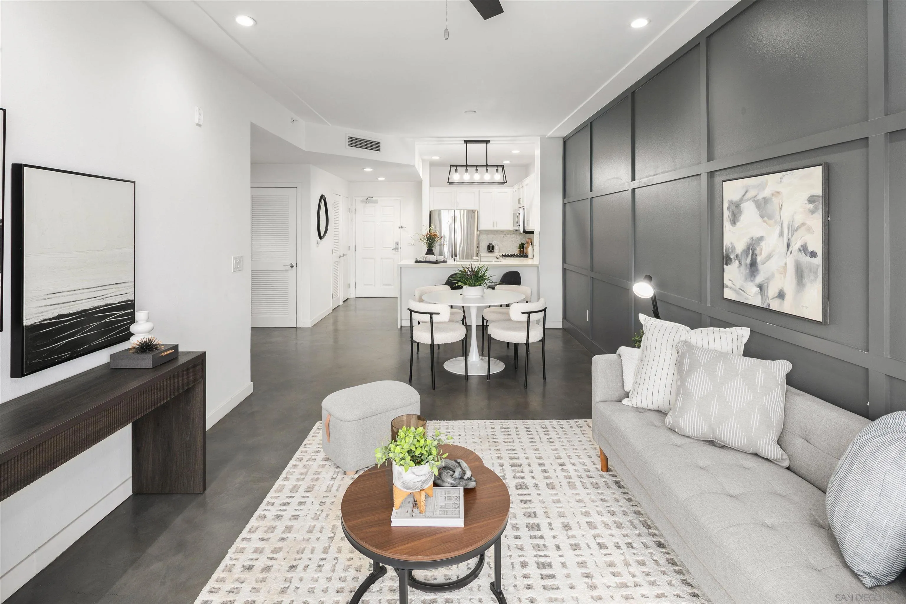 https://cdn.realtyfeed.com/cdn/127/260023595/fb7f8cf934e6d0926023b93b66a1a124.webp