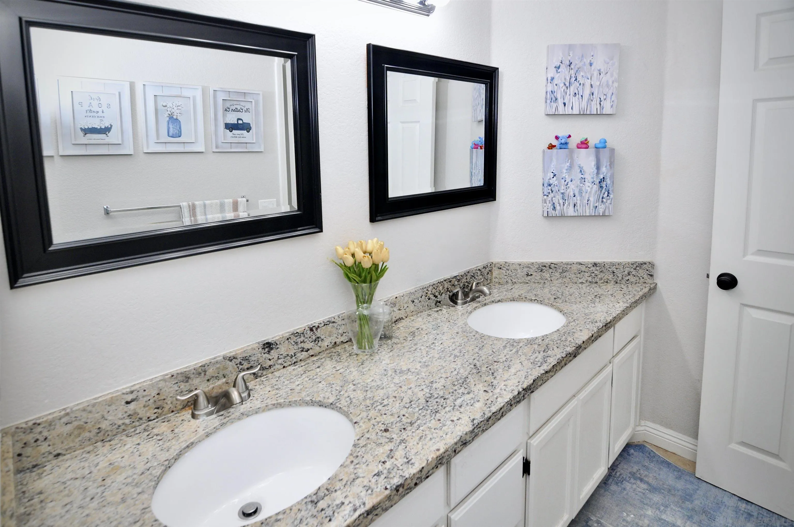 https://cdn.realtyfeed.com/cdn/127/260023597/7d7fa377bac00c160a663b55b191551c.webp