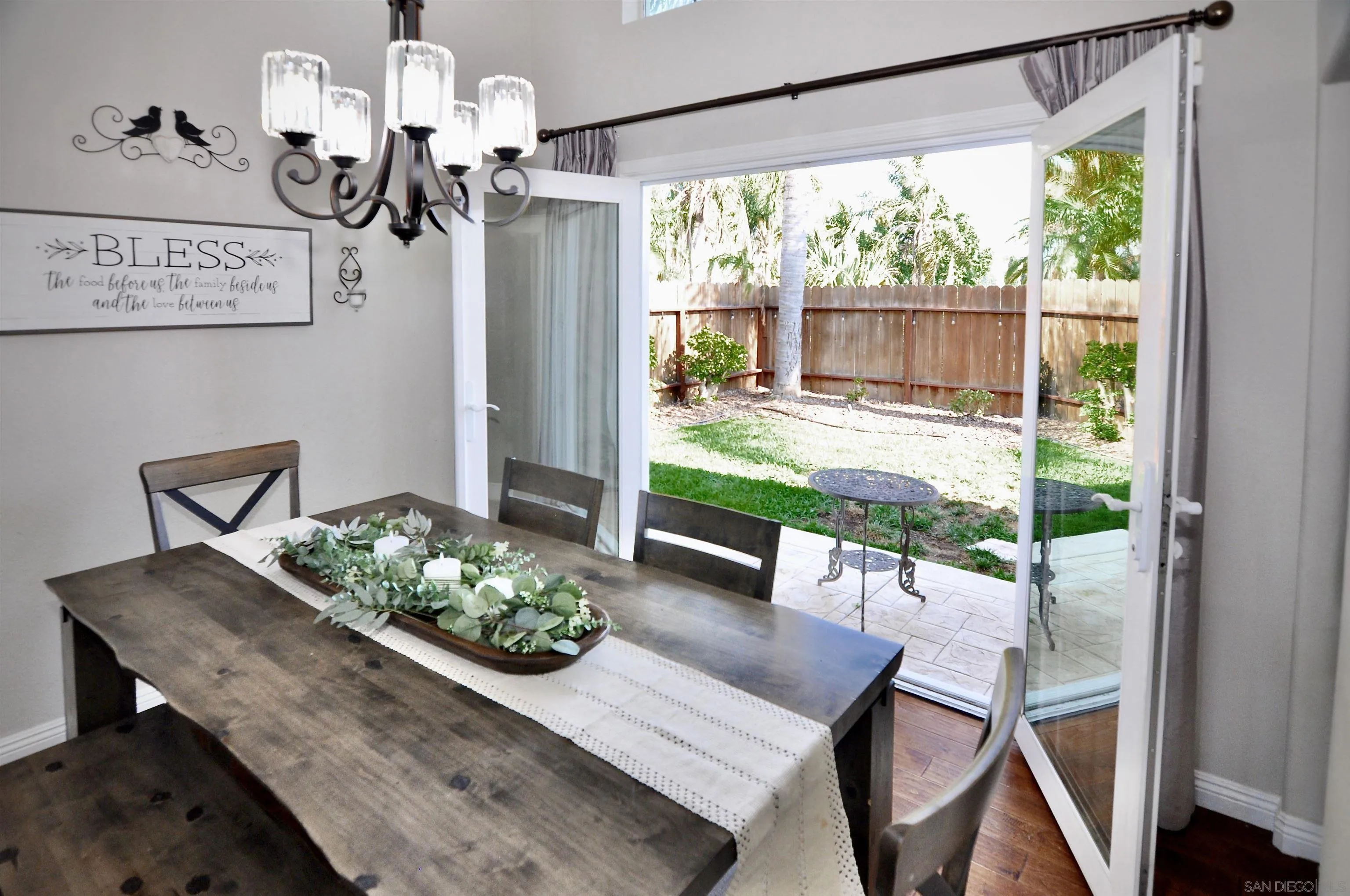https://cdn.realtyfeed.com/cdn/127/260023597/d0696dd28670da2bfc881c2b614dd565.webp