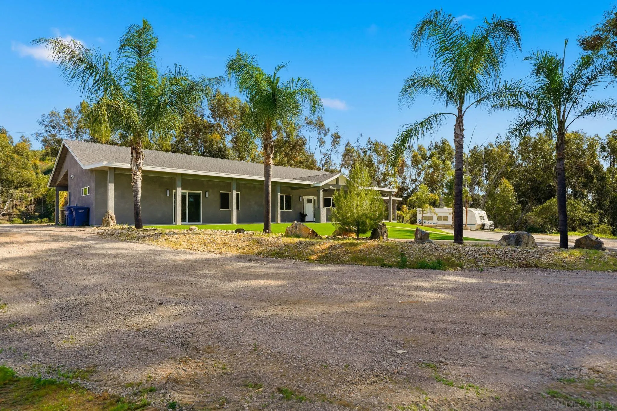 https://cdn.realtyfeed.com/cdn/127/260023598/19d40b57a94a9125f06656d449e92b09.webp