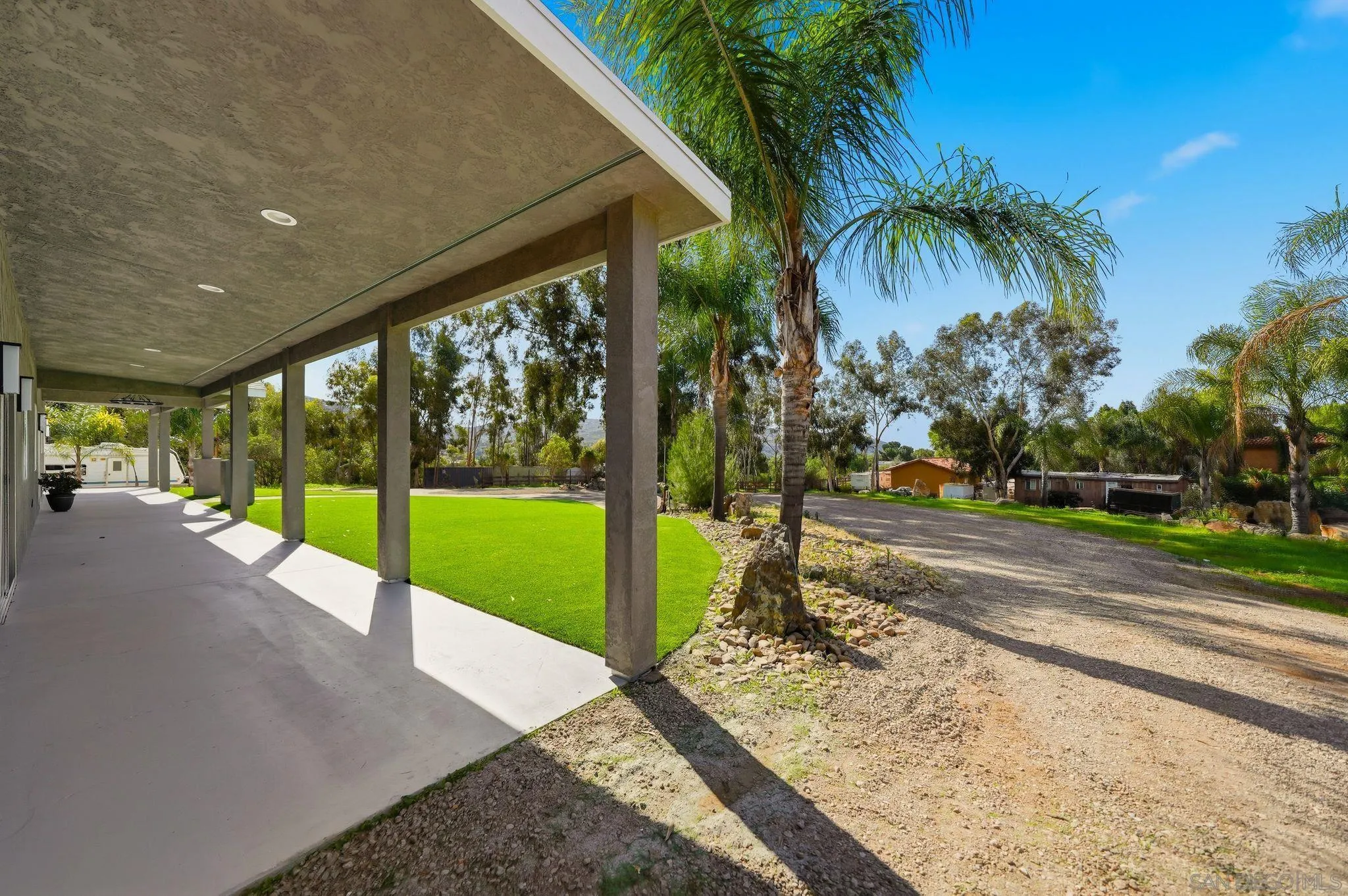 https://cdn.realtyfeed.com/cdn/127/260023598/26f9e59ce83c8e426c6f1f9bbe50650e.webp