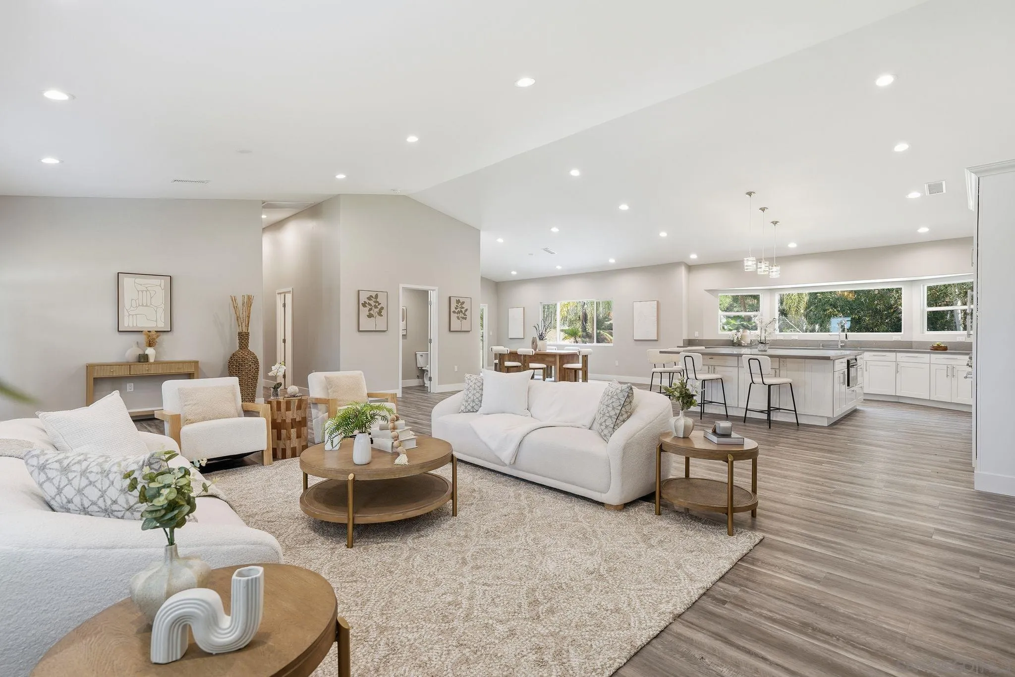 https://cdn.realtyfeed.com/cdn/127/260023598/c5b1789ffd8a58d34808d3edd56b74bb.webp