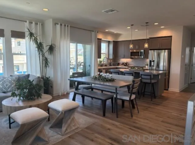 2675 Roosevelt St, Carlsbad, CA 92008, photo 18
