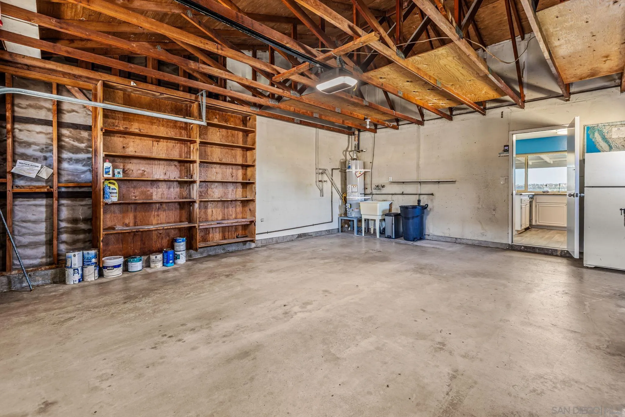 https://cdn.realtyfeed.com/cdn/127/260023612/4da4c6e6de0ce10e82f84c71f83a4c9c.webp