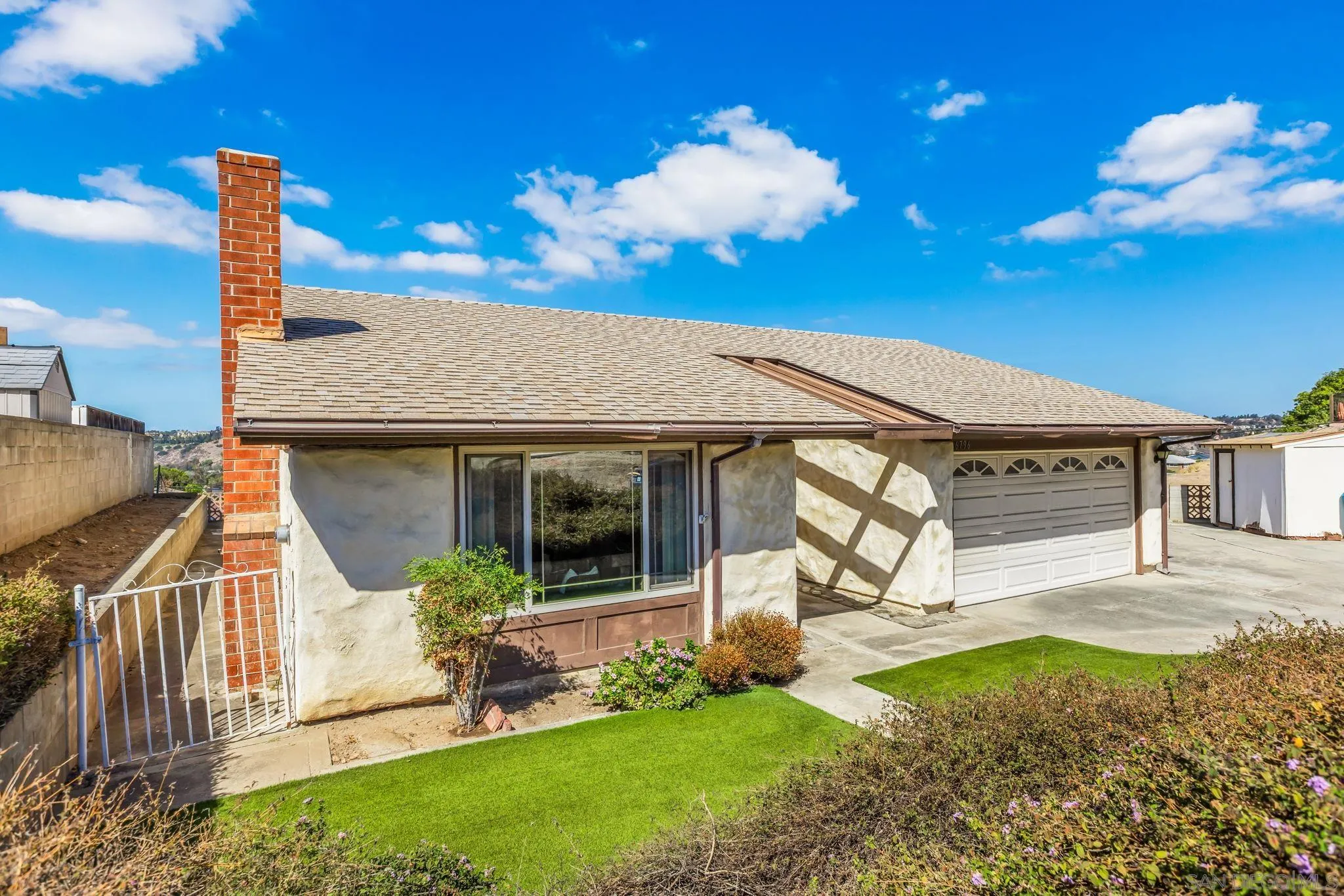https://cdn.realtyfeed.com/cdn/127/260023612/503db37b3f02252d67b6476adae4c7cc.webp