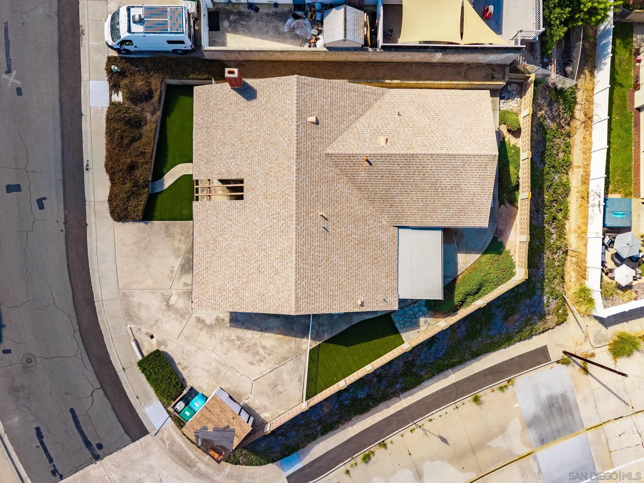 https://cdn.realtyfeed.com/cdn/127/260023612/8446d4045feefe8f8688a7eb9dd631f2.webp