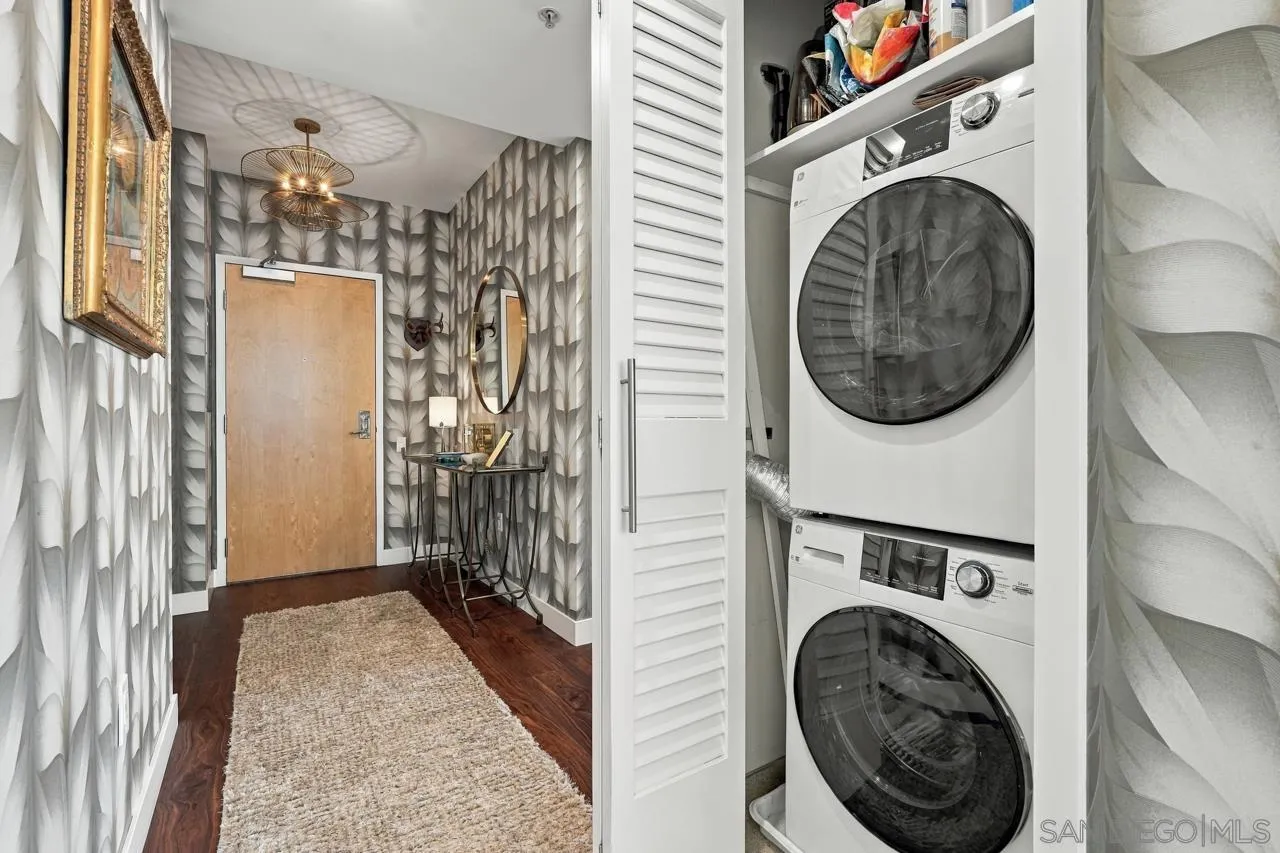 https://cdn.realtyfeed.com/cdn/127/260023619/85d48e77651d8c0ecbd3ae149901b1e8.webp