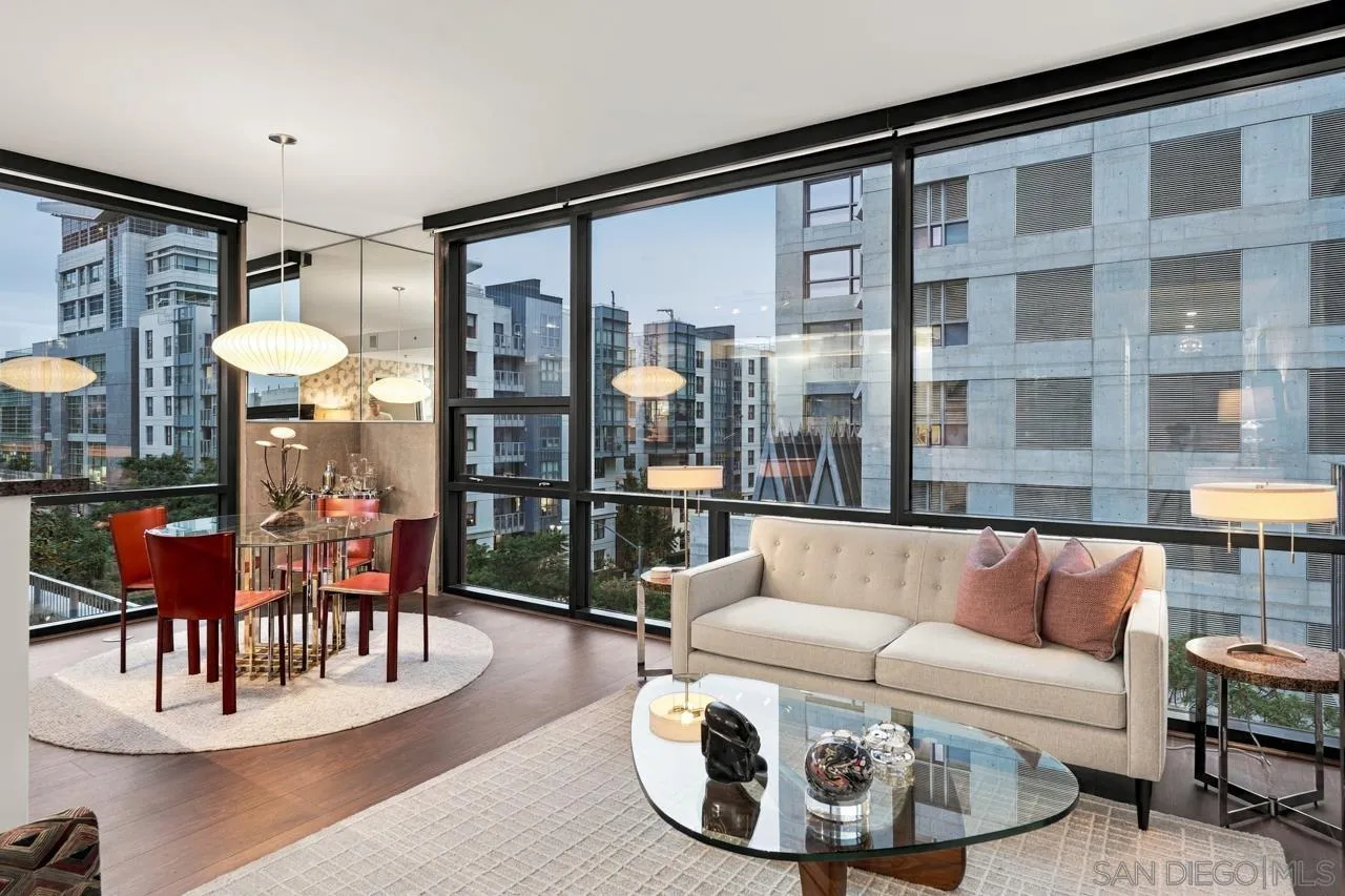 https://cdn.realtyfeed.com/cdn/127/260023619/a33874b273727083bceaad57ce848ebc.webp