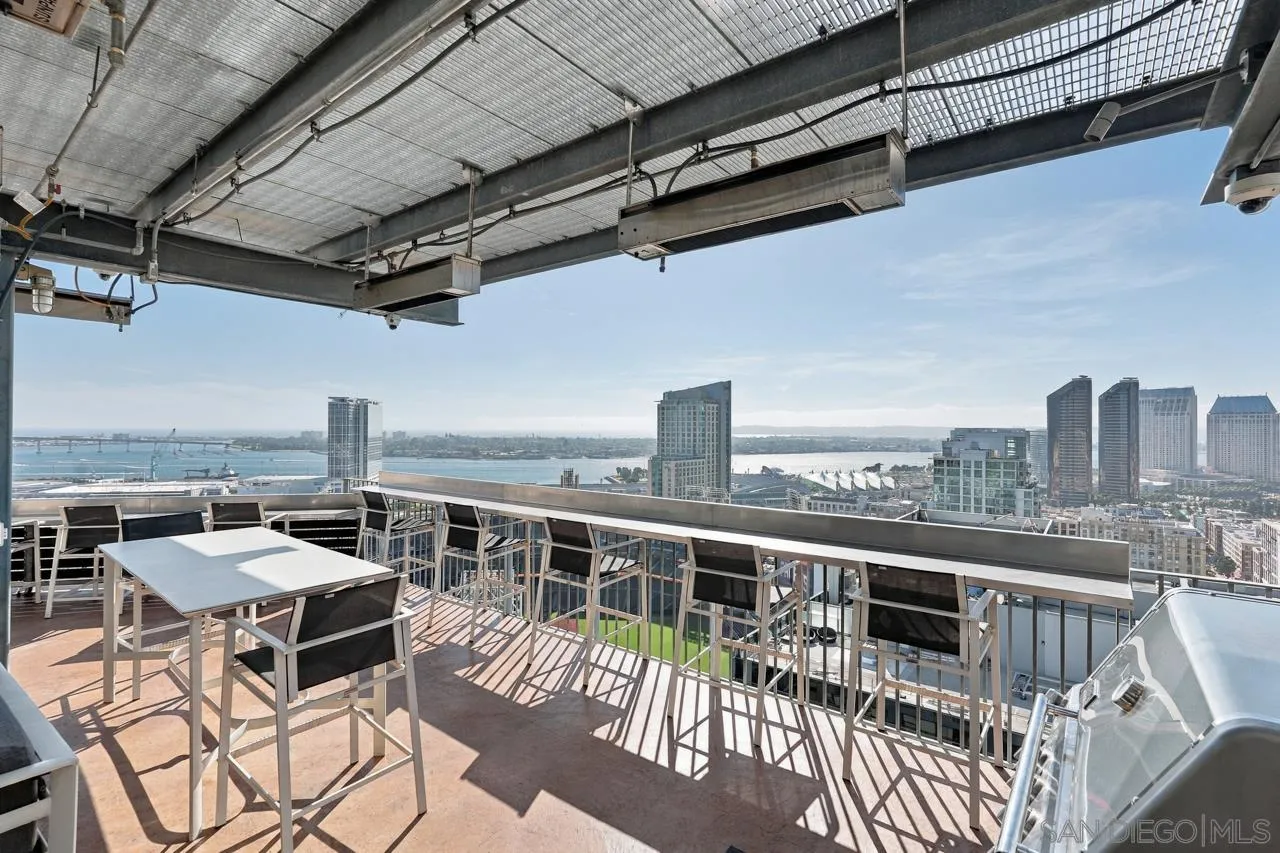 https://cdn.realtyfeed.com/cdn/127/260023619/b09fa7f09cf2226861830311218776ad.webp