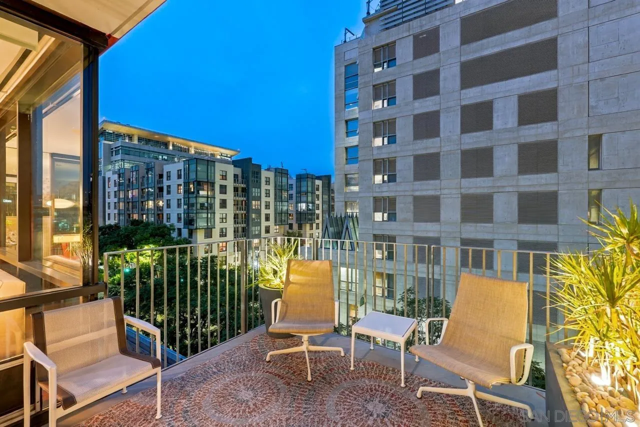 https://cdn.realtyfeed.com/cdn/127/260023619/df66fda267d43d017ce5cd99c7cc84e1.webp