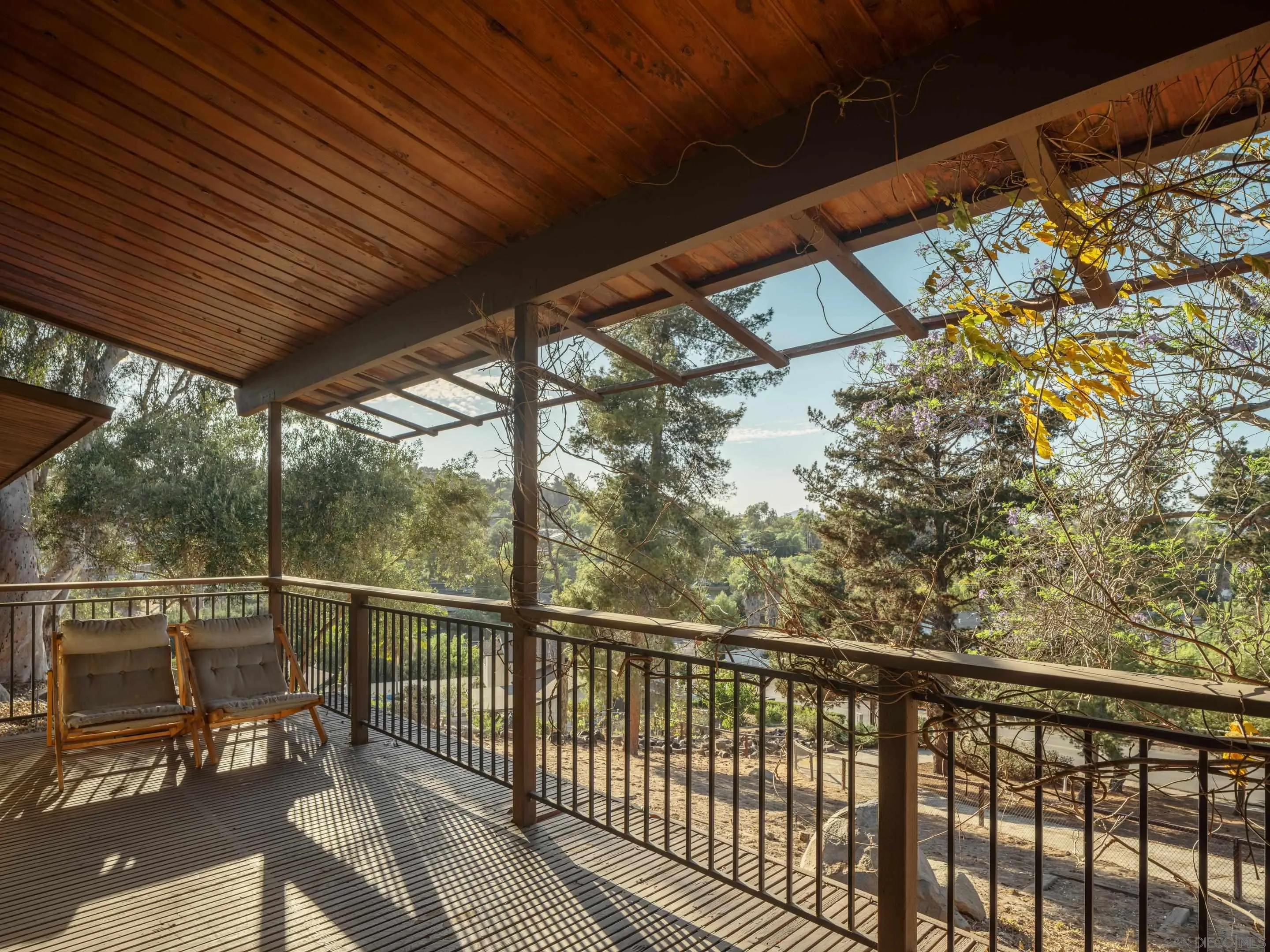 https://cdn.realtyfeed.com/cdn/127/260023632/a7bfd253d8cf8defb8fdd6f990266bc6.webp