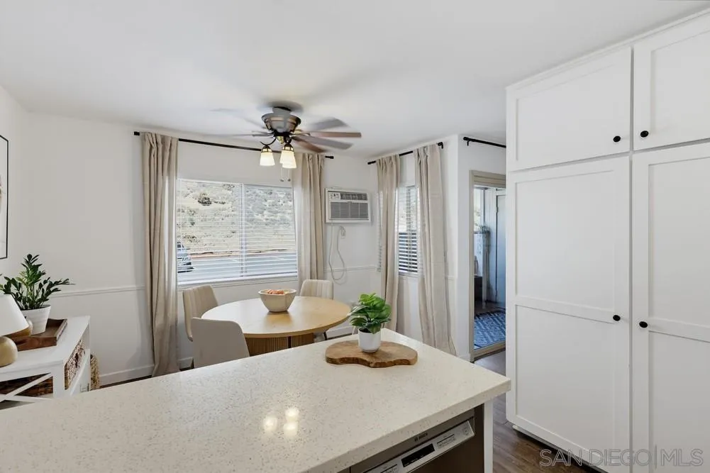 https://cdn.realtyfeed.com/cdn/127/260023636/5ca62df3b644f80e34bfca41b37f7978.webp