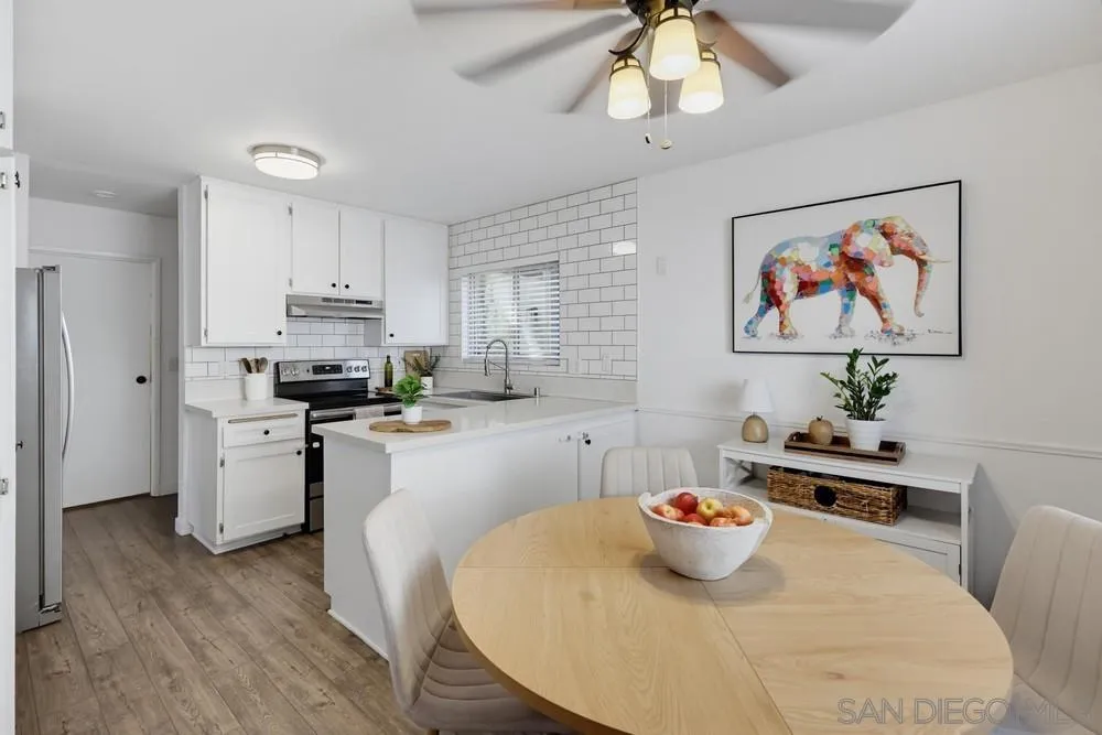 https://cdn.realtyfeed.com/cdn/127/260023636/6a1cdf2243c2f07d168077202bd2a9b2.webp