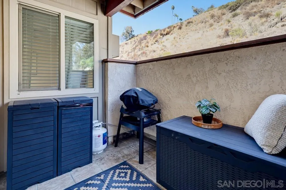 https://cdn.realtyfeed.com/cdn/127/260023636/a049a6e90e1a2958b7a3111c15d6129c.webp