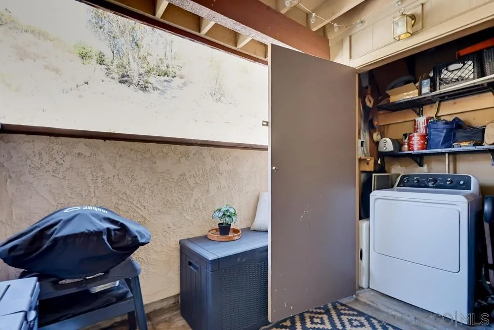 https://cdn.realtyfeed.com/cdn/127/260023636/a37b24a3398d478d37ba22240a9cc685.webp