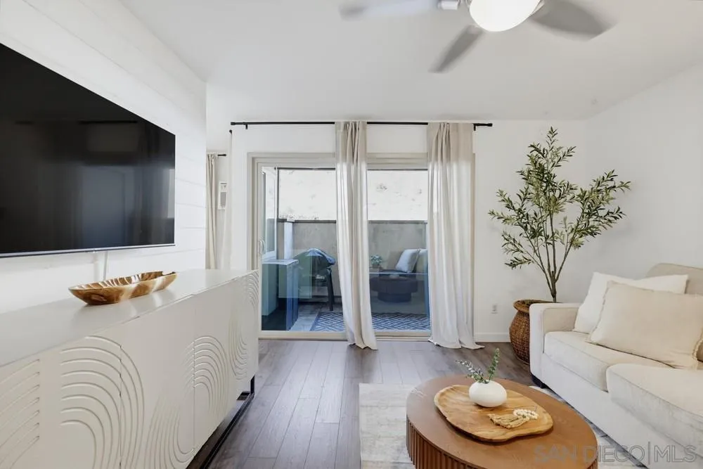 https://cdn.realtyfeed.com/cdn/127/260023636/c80b6520759414aff0c3a2ea8dcff405.webp