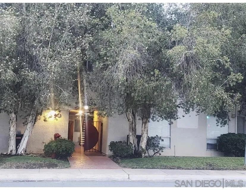 https://cdn.realtyfeed.com/cdn/127/260023638/516b88408c3ff78a8dbc14c6614de088.webp