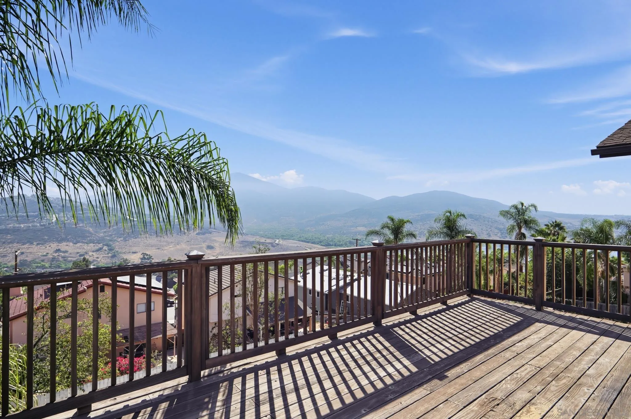 https://cdn.realtyfeed.com/cdn/127/260023644/3559214c717f03a2ff8703c64dfdb833.webp