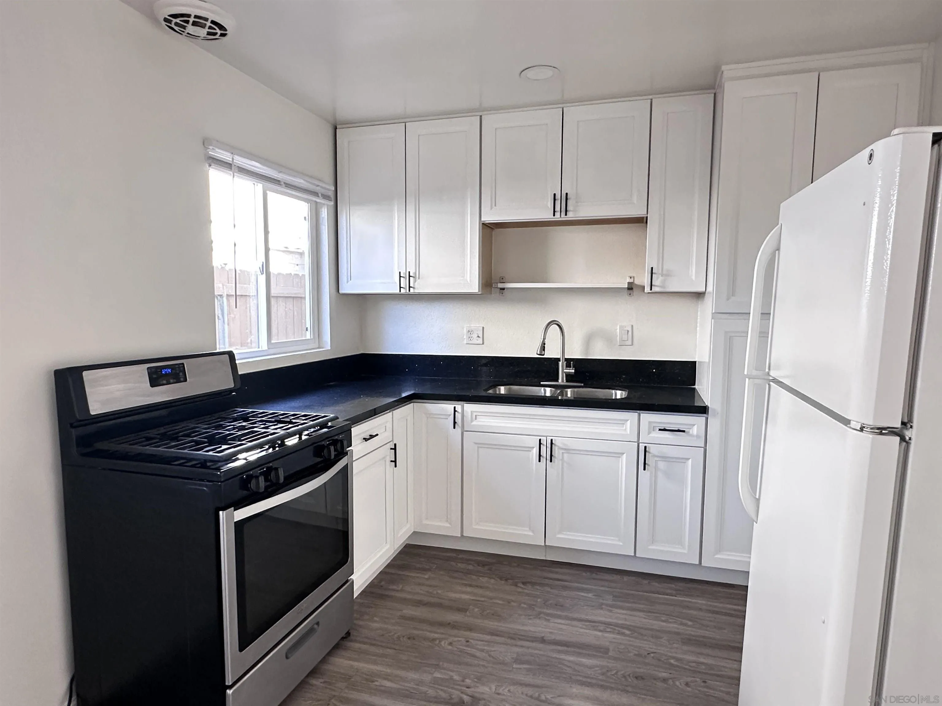 3837 Kendall St., San Diego, CA 92109, photo 6