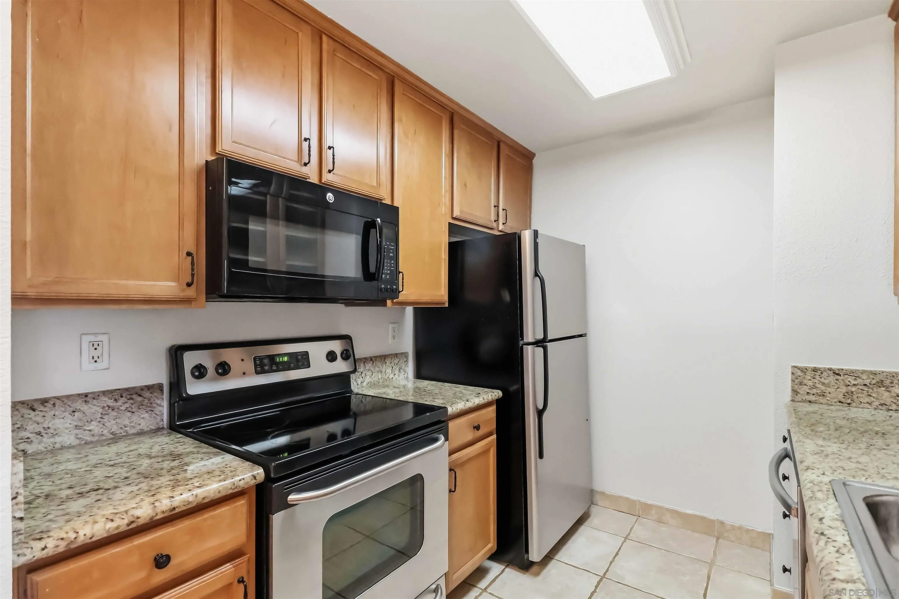 https://cdn.realtyfeed.com/cdn/127/260023654/082fcc3f346ce9728b44fc1d056664dd.webp