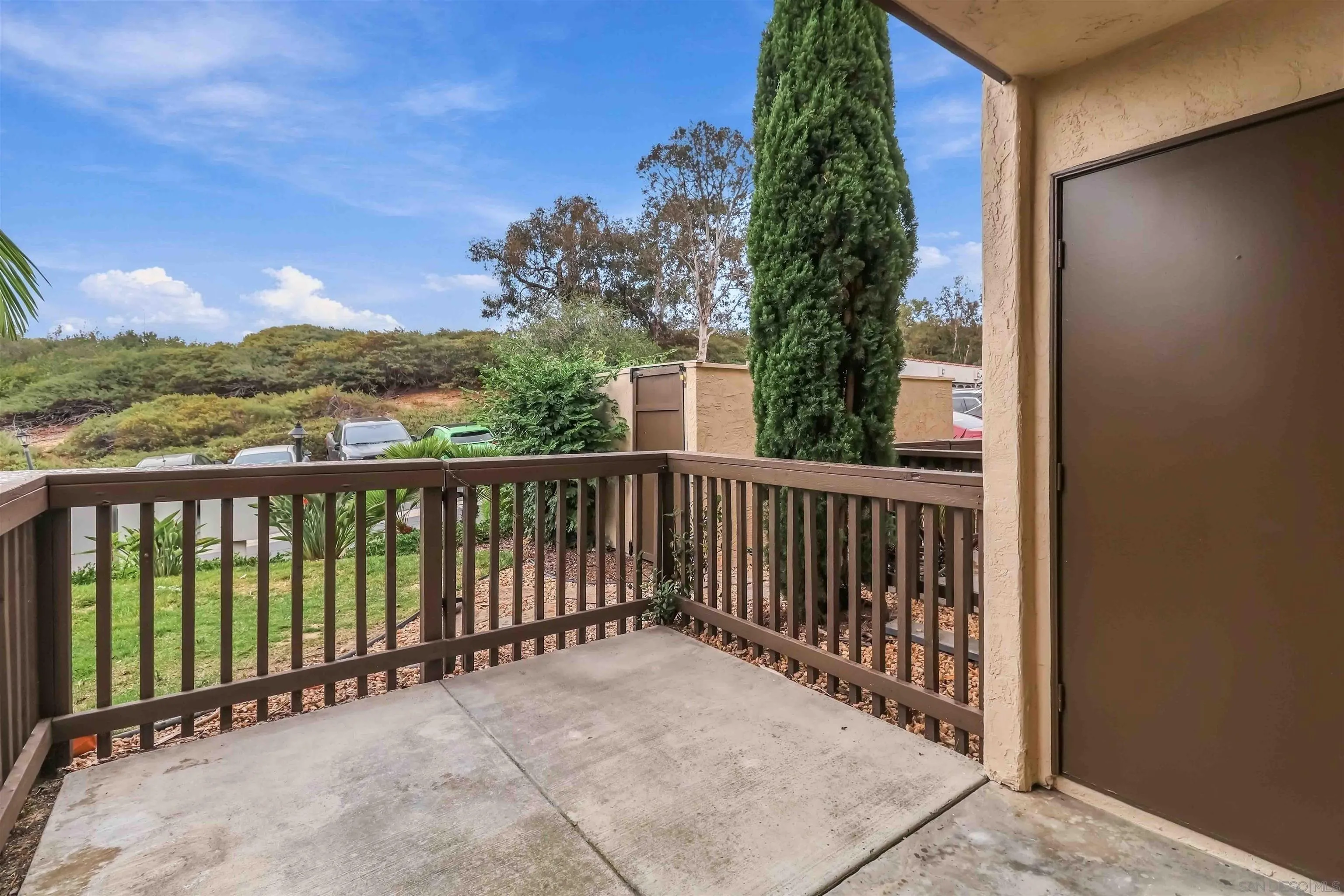 https://cdn.realtyfeed.com/cdn/127/260023654/258eaa740784bf7129a73d862ed09b88.webp