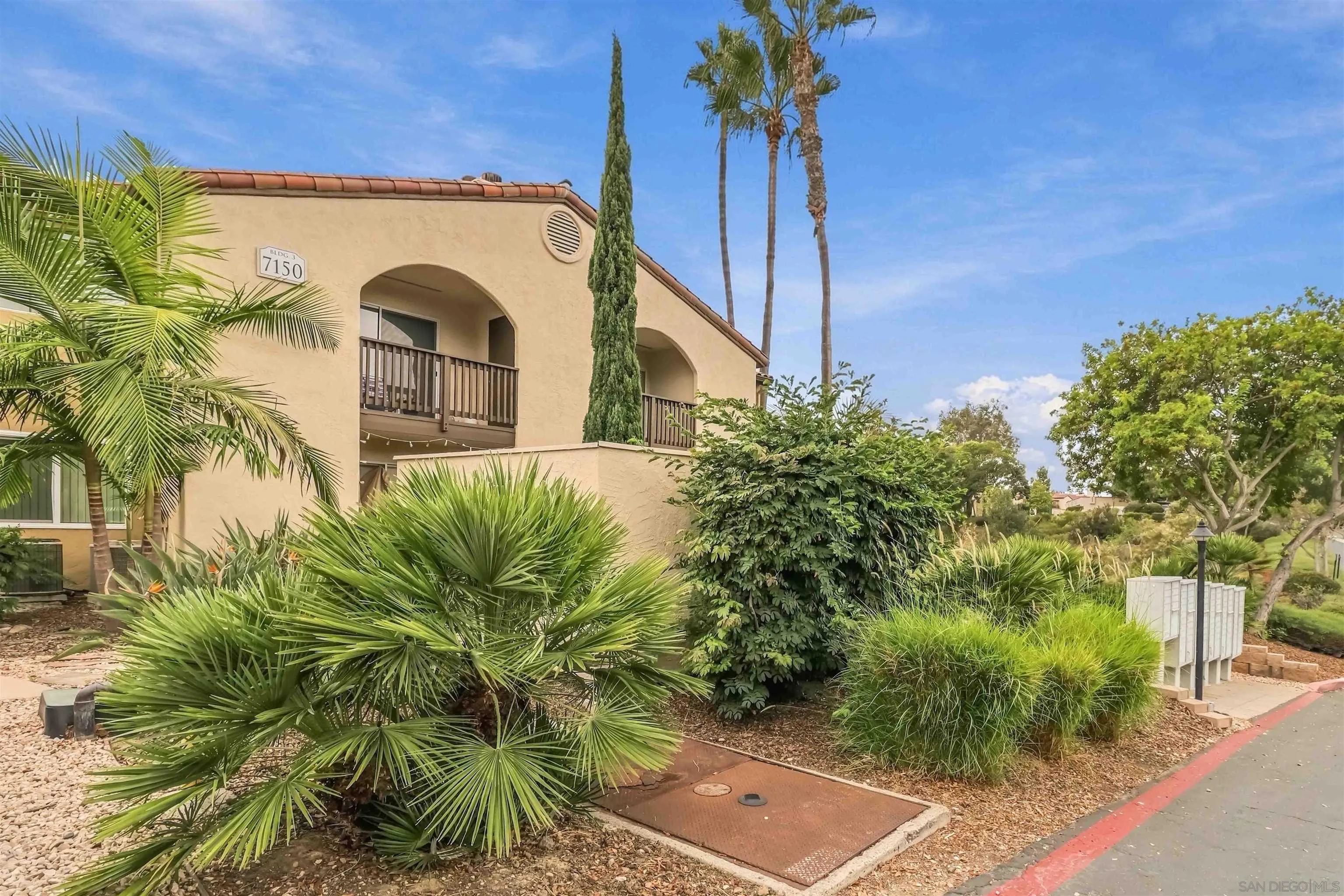 https://cdn.realtyfeed.com/cdn/127/260023654/a149ce75e0b1bd78422485c32e05d102.webp