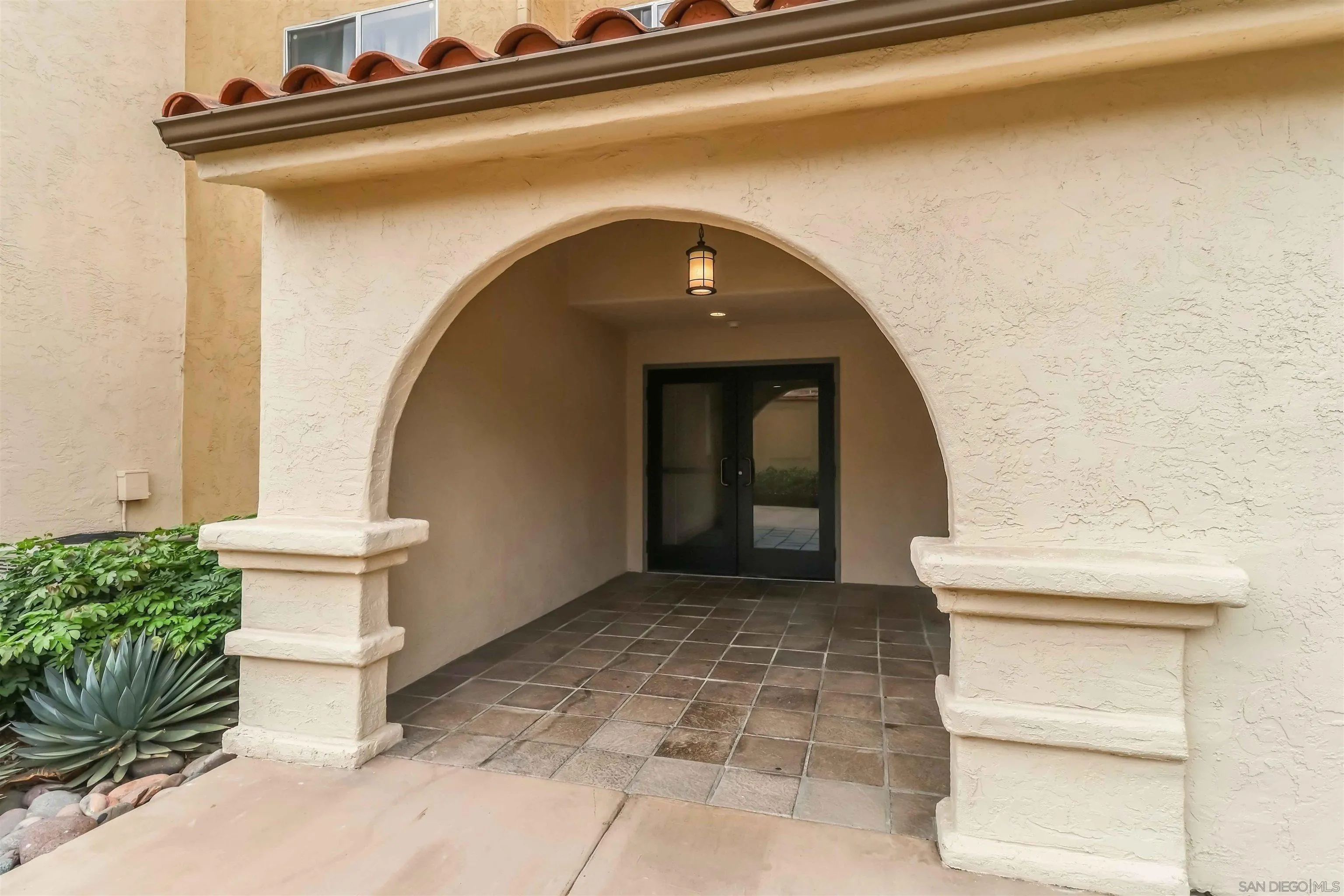 https://cdn.realtyfeed.com/cdn/127/260023654/b458b35be9a86d0c83c92b370abec5c3.webp