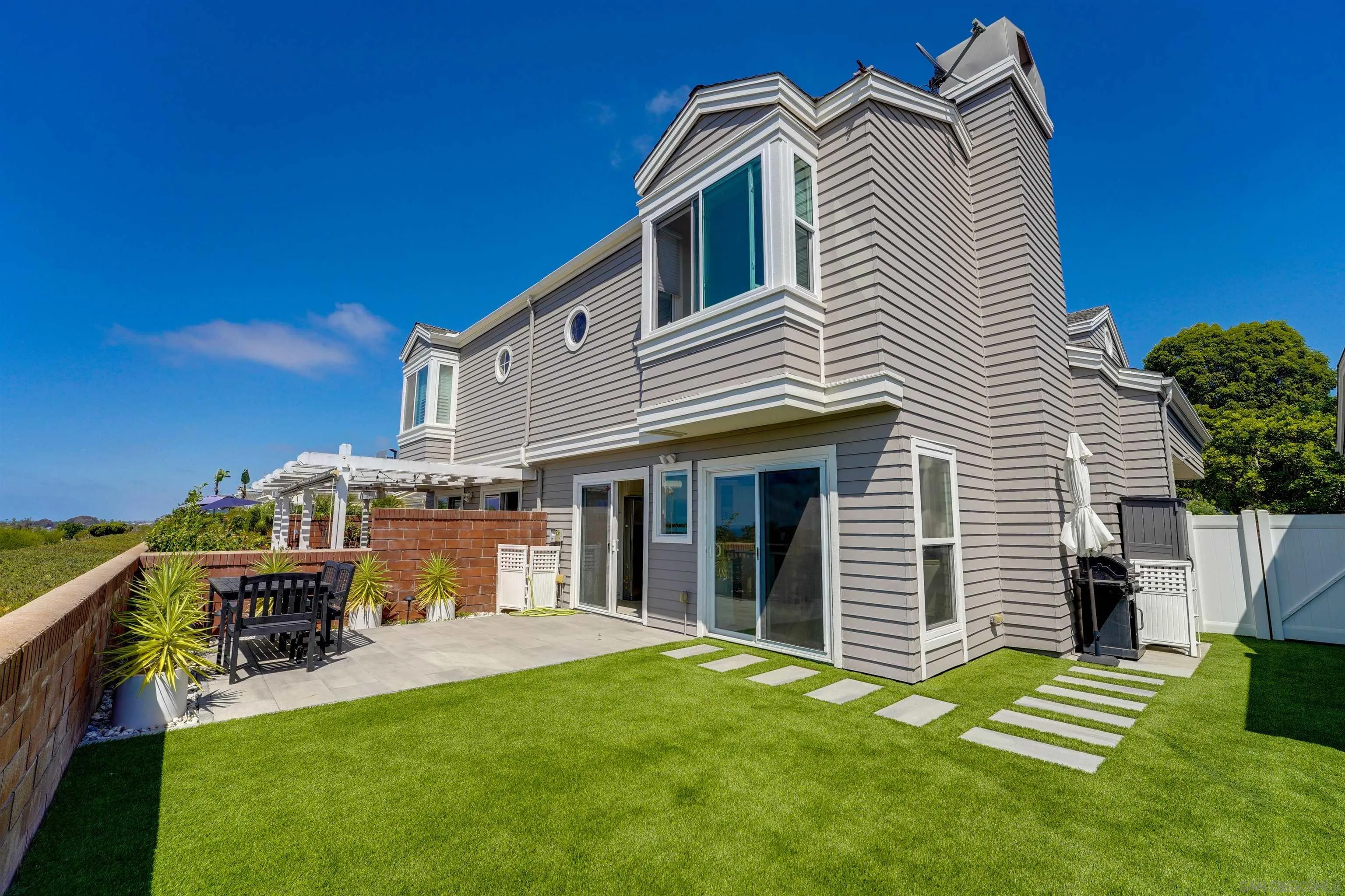 https://cdn.realtyfeed.com/cdn/127/260023655/c190b5127d70412825ca37f50aef30c1.webp