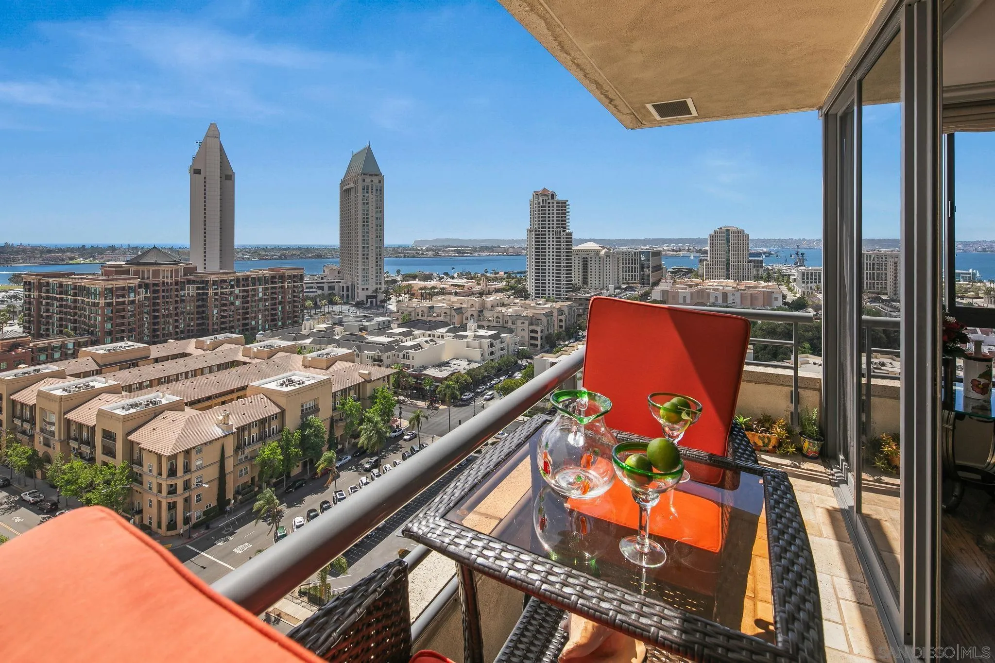 https://cdn.realtyfeed.com/cdn/127/260023659/679503be6dd33db28054ed2ad255ce1d.webp