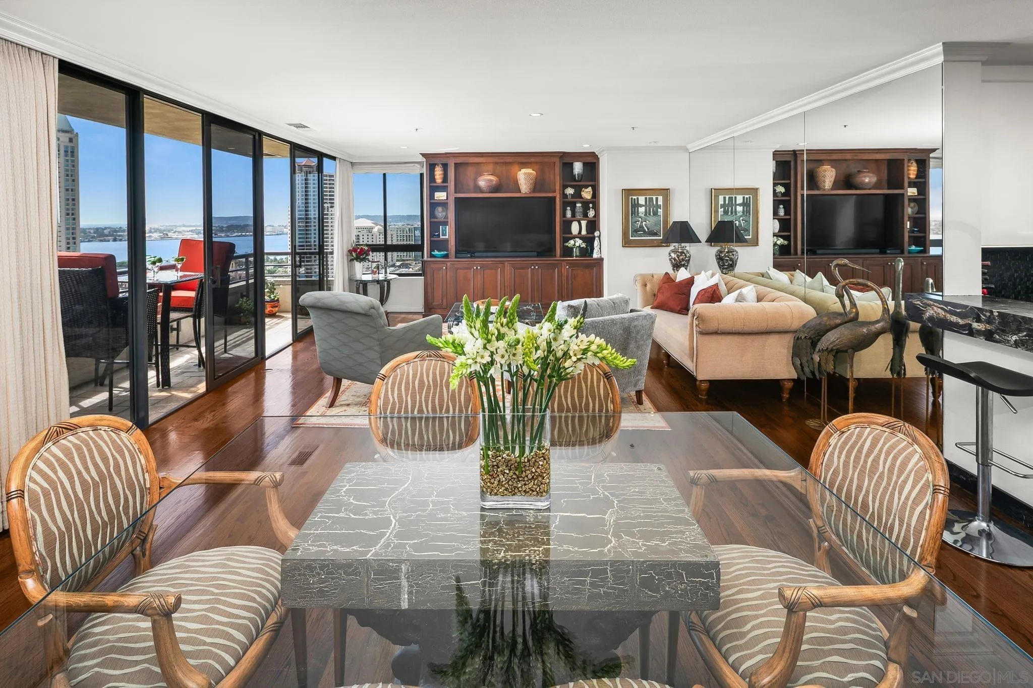 https://cdn.realtyfeed.com/cdn/127/260023659/893f5a1ba3f78daed84ffdbcf81af652.webp