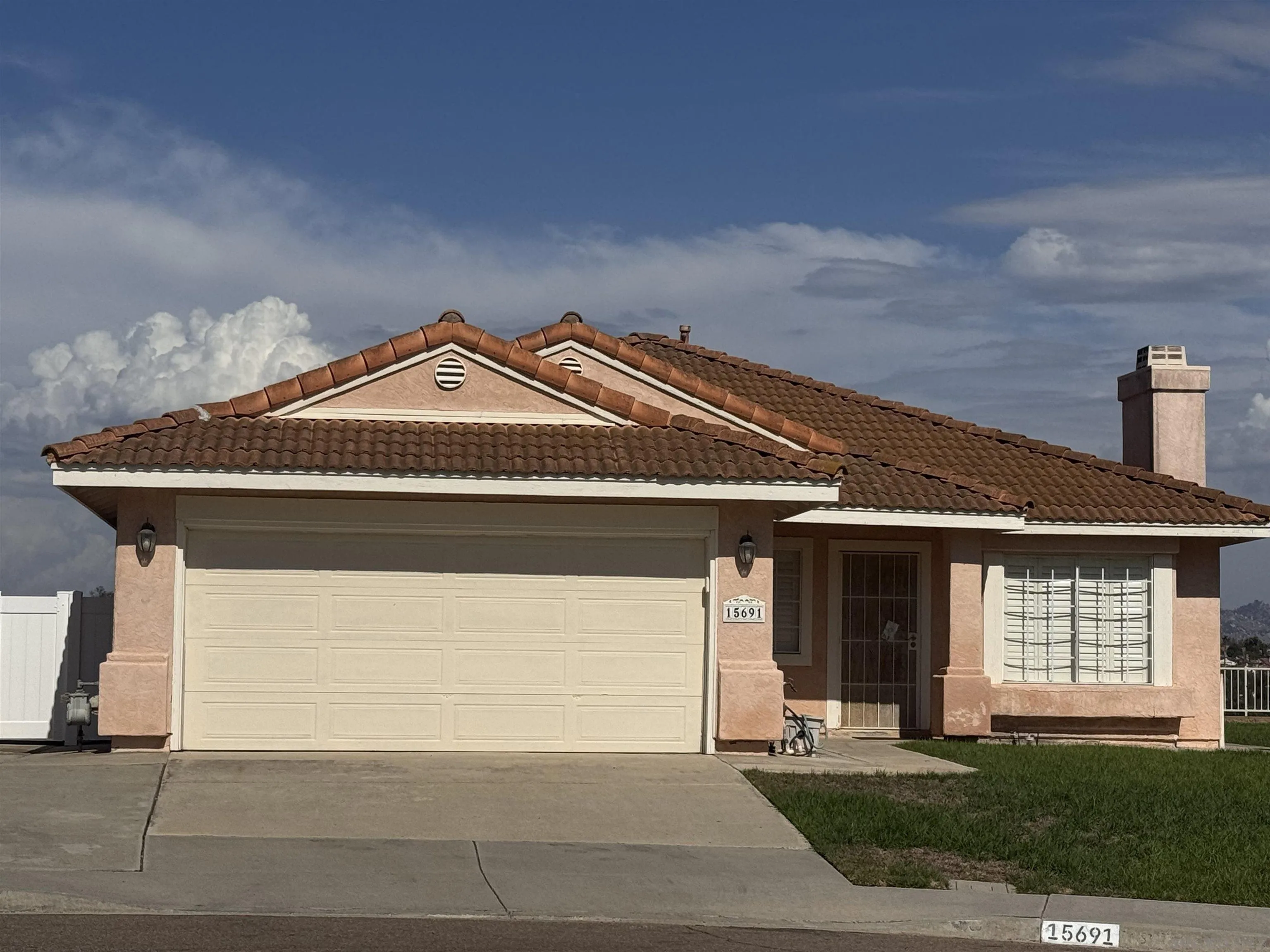 15691 Corte Raposo, San Diego CA 92127