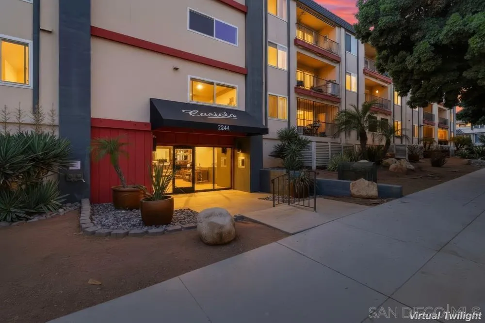 https://cdn.realtyfeed.com/cdn/127/260023663/30f73f04cc06b4f20e214ca73944a81b.webp