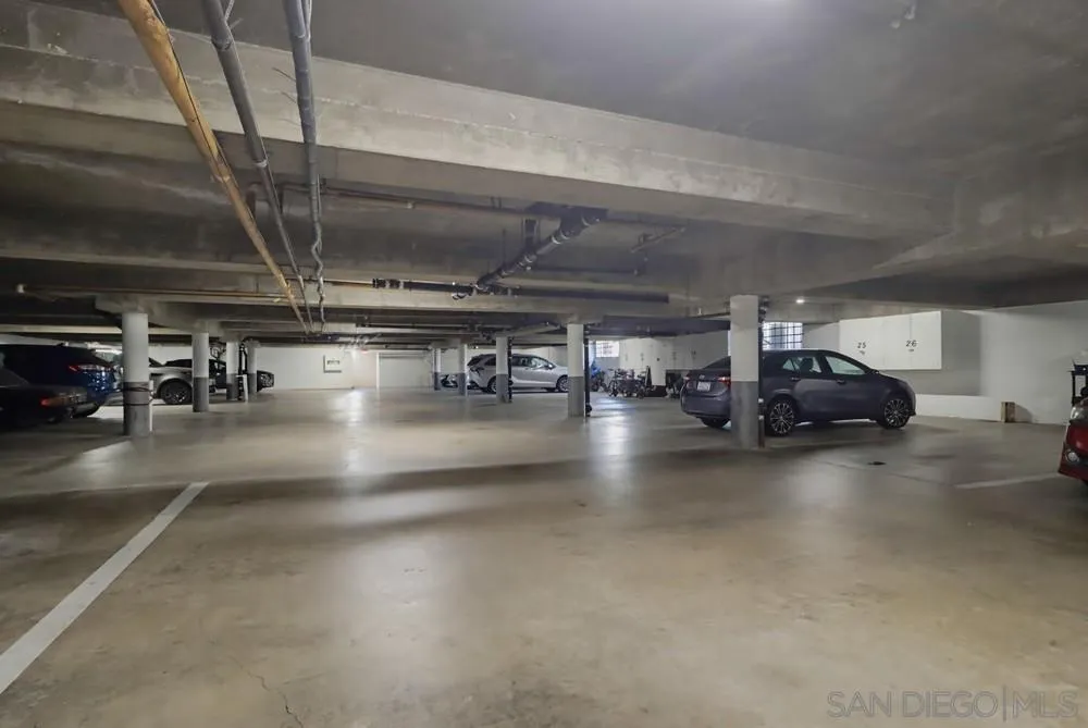 https://cdn.realtyfeed.com/cdn/127/260023663/d3f2e6bc9c6ac5c9e1297919ff4e3232.webp