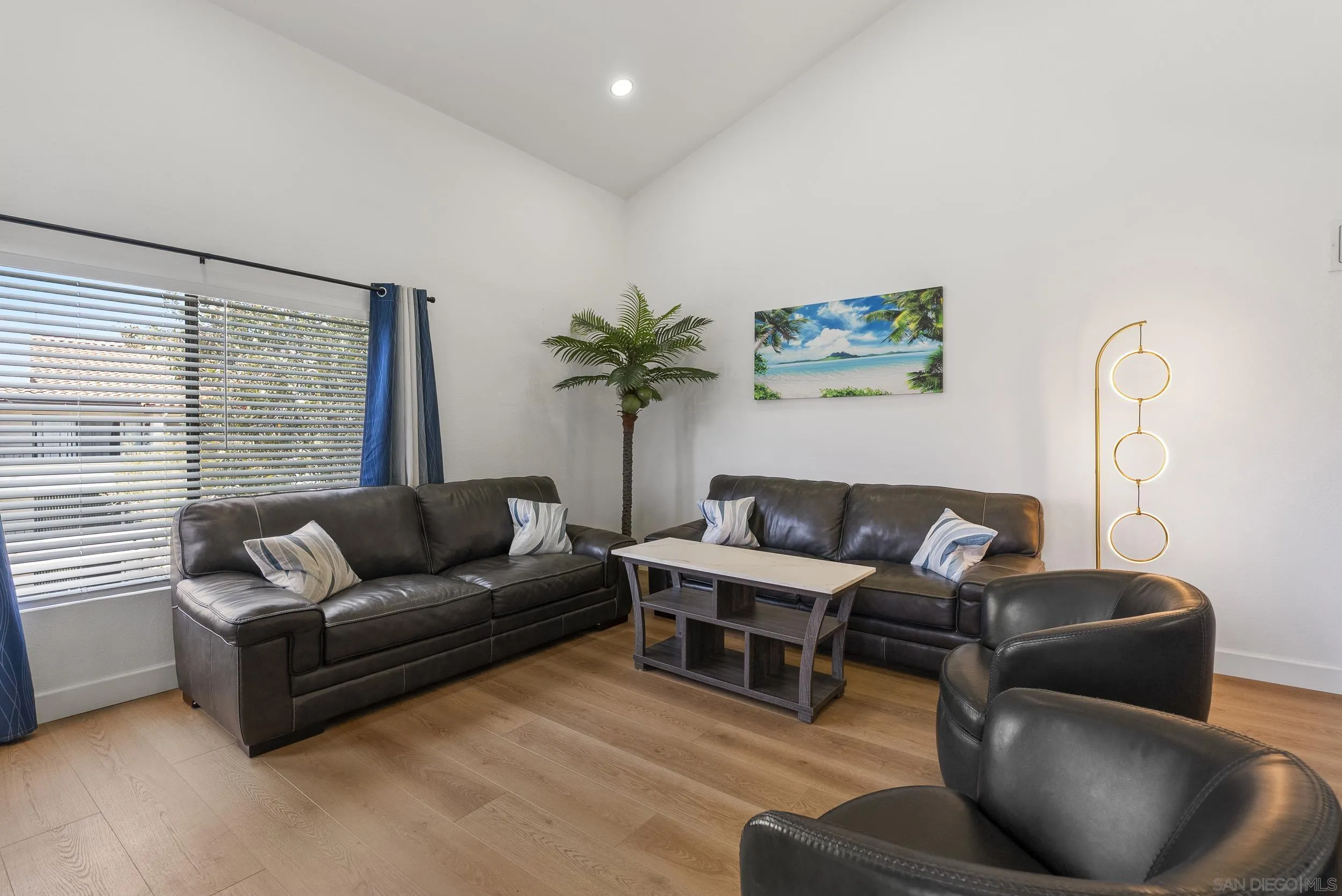 https://cdn.realtyfeed.com/cdn/127/260023664/110b57a19b4e18b26ffe5f6ad34a554f.webp