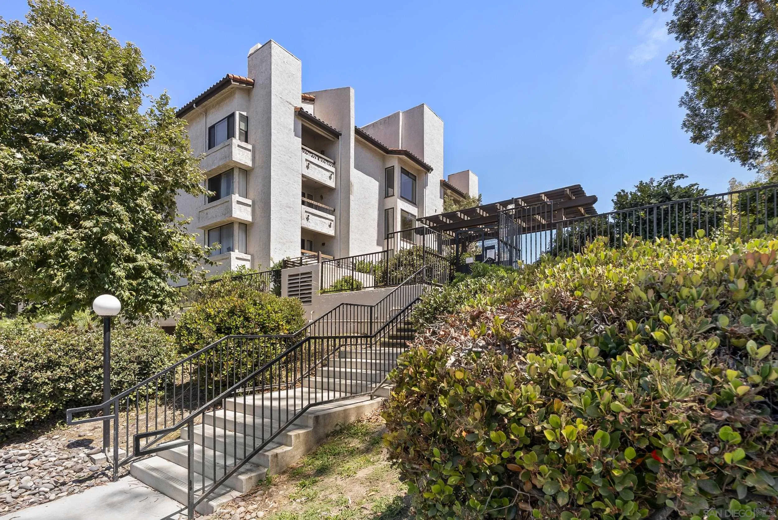 https://cdn.realtyfeed.com/cdn/127/260023664/1c3f89d533c30d52d3ff8ed77b161097.webp