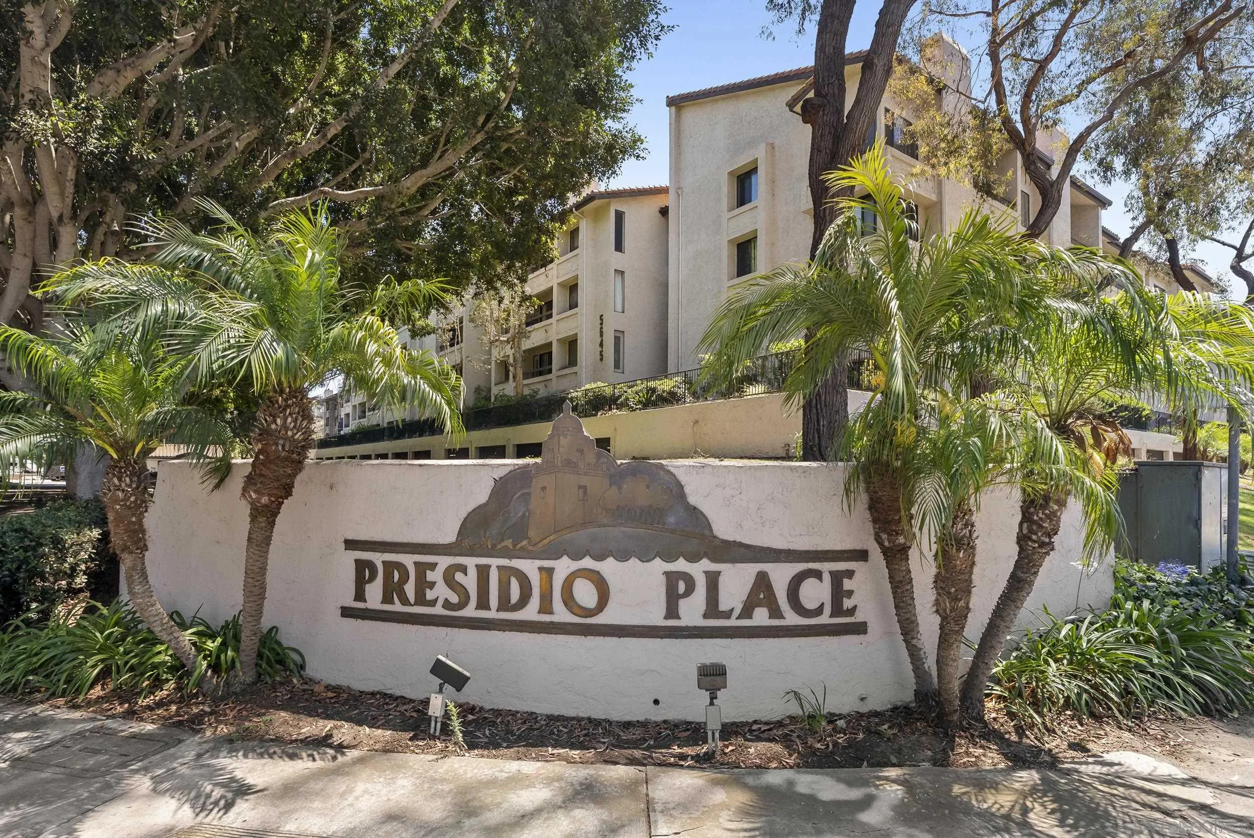 https://cdn.realtyfeed.com/cdn/127/260023664/835f88cb5cf077497ee25416fa6ecdb6.webp