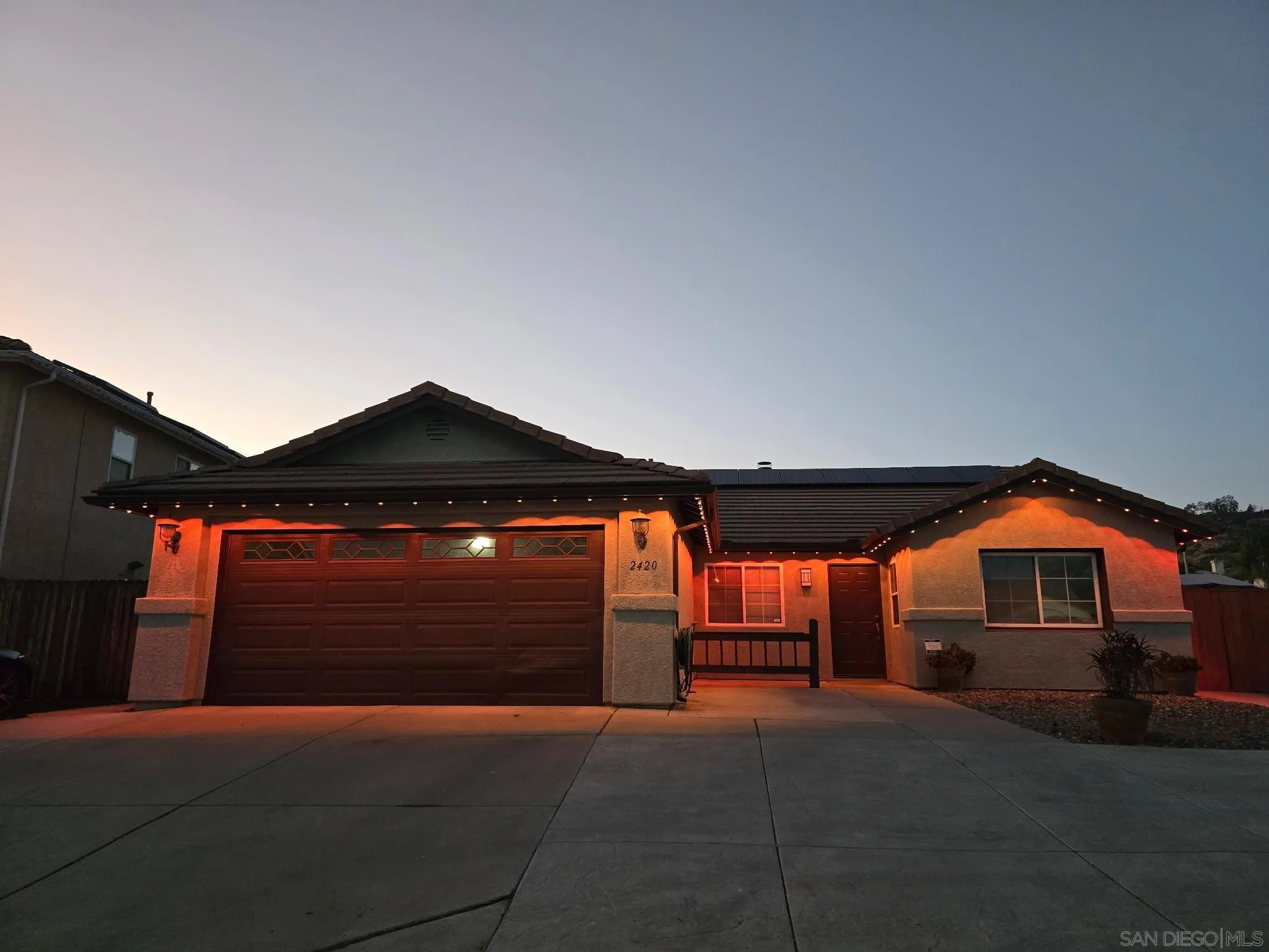 https://cdn.realtyfeed.com/cdn/127/260023670/0af778e376ddbd44702ac6ea29aada17.webp