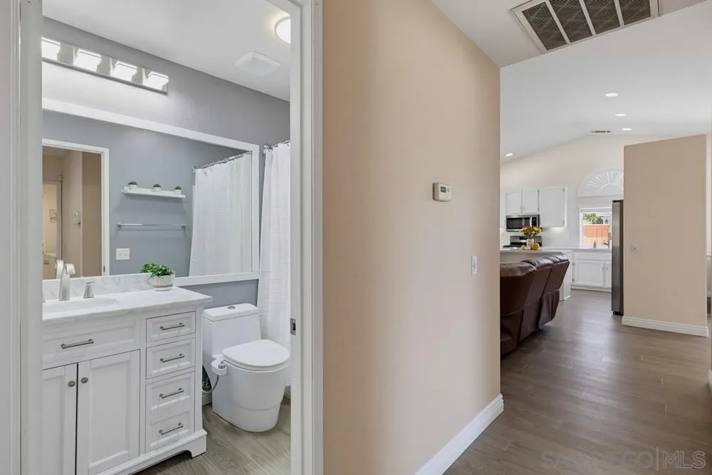 https://cdn.realtyfeed.com/cdn/127/260023670/22fa671982e40c7f4200b54ffe57d5a5.webp