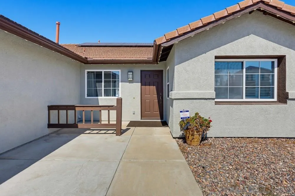 https://cdn.realtyfeed.com/cdn/127/260023670/25238b67e13c8e681cc6f2320defe35b.webp