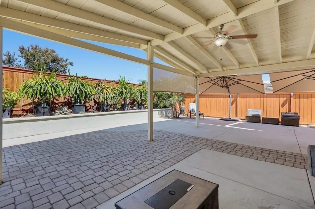 https://cdn.realtyfeed.com/cdn/127/260023670/2c50b25741a7b9515dece06e139c0968.webp