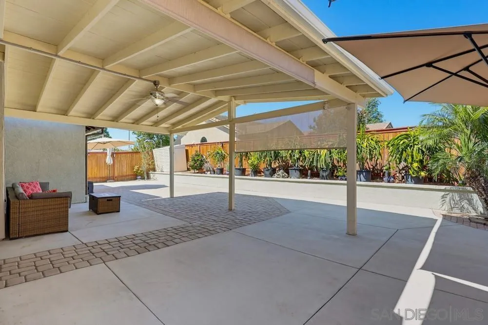 https://cdn.realtyfeed.com/cdn/127/260023670/5540317fb0edf88ce6eb1da77bb347b5.webp