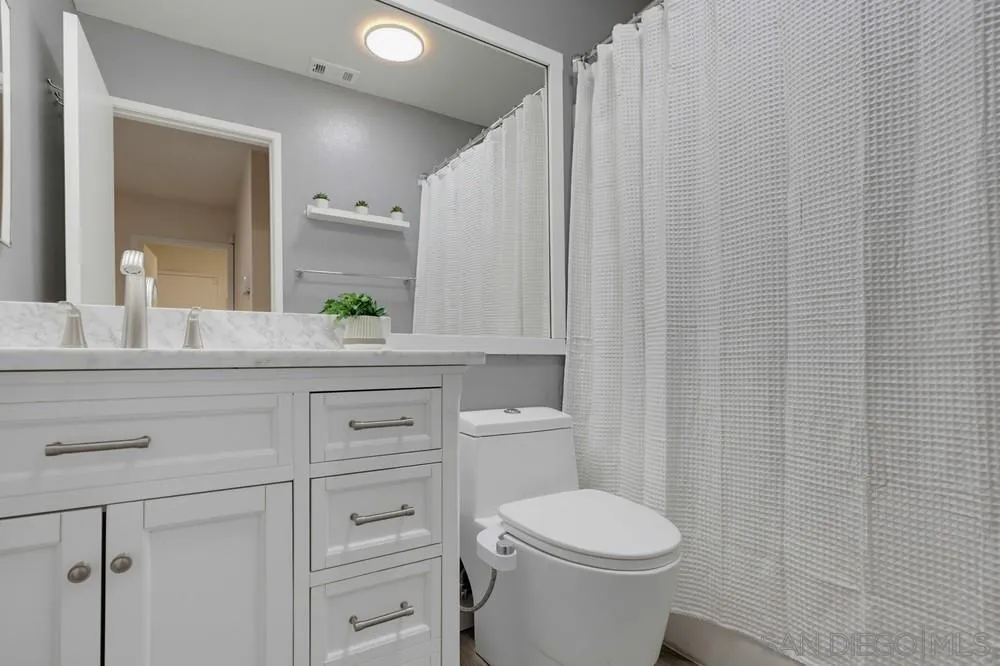 https://cdn.realtyfeed.com/cdn/127/260023670/6efc81eaed324ad02861067fe0c475d4.webp
