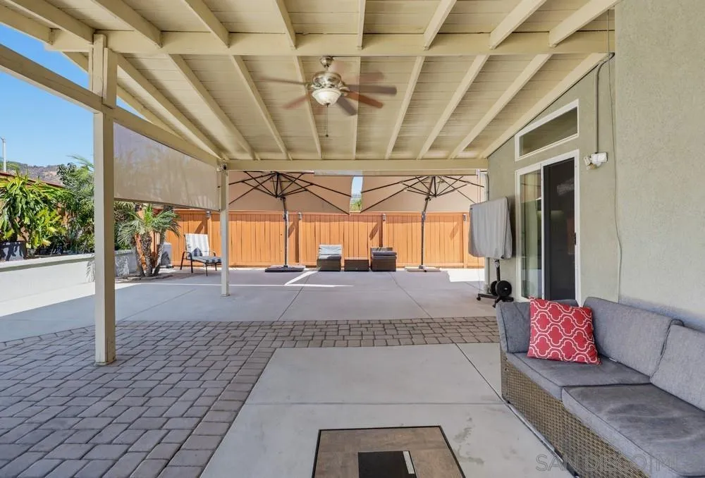 https://cdn.realtyfeed.com/cdn/127/260023670/7534bb67af43528c5506c05a677a30b5.webp