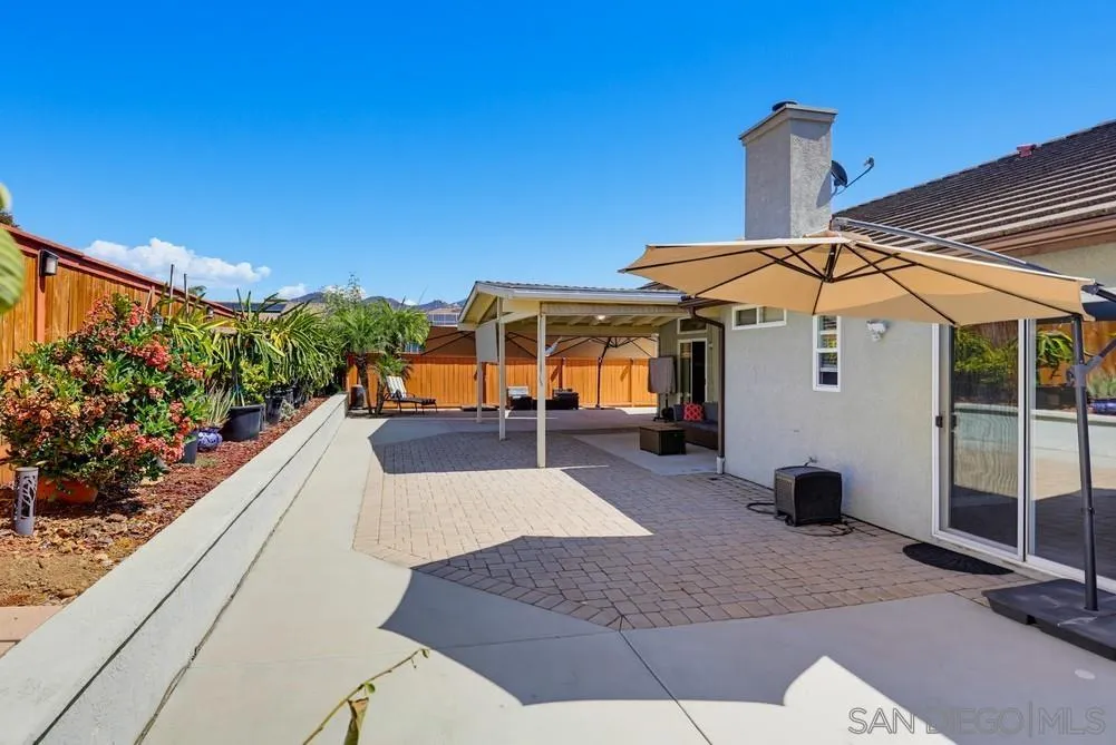 https://cdn.realtyfeed.com/cdn/127/260023670/8b597702527634b9fd872a459826128d.webp
