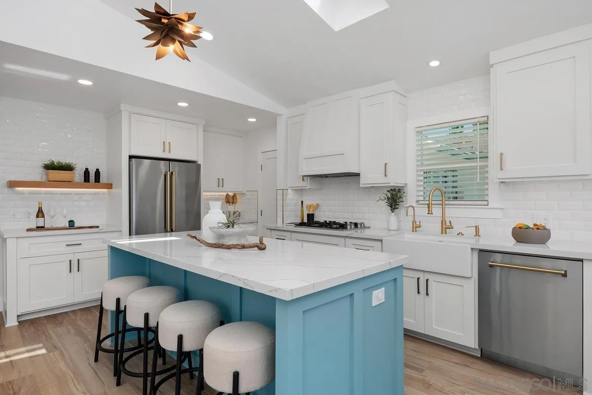 https://cdn.realtyfeed.com/cdn/127/260023676/33bab45fd047de050e806a57bdf47e2e.webp