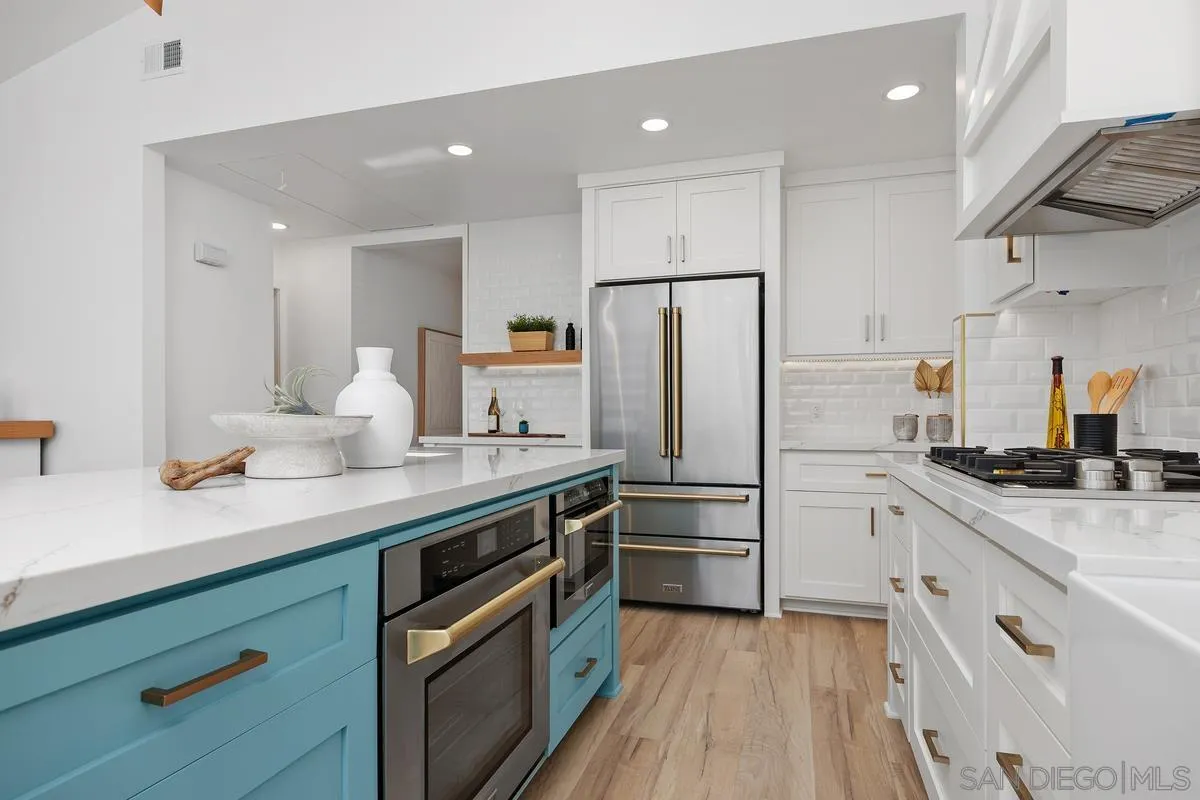 https://cdn.realtyfeed.com/cdn/127/260023676/5f1fb628d75038b838ff363402177475.webp