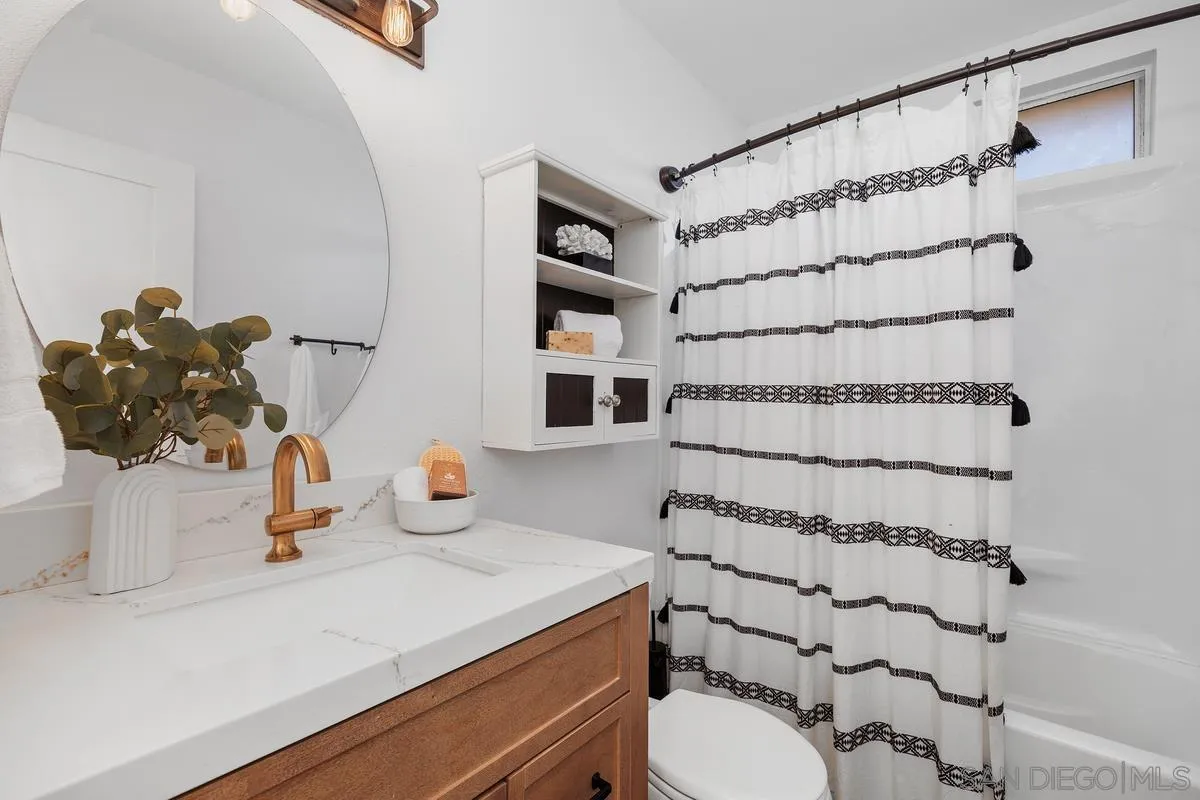 https://cdn.realtyfeed.com/cdn/127/260023676/e6fe0500f453f1239b114e150595b196.webp
