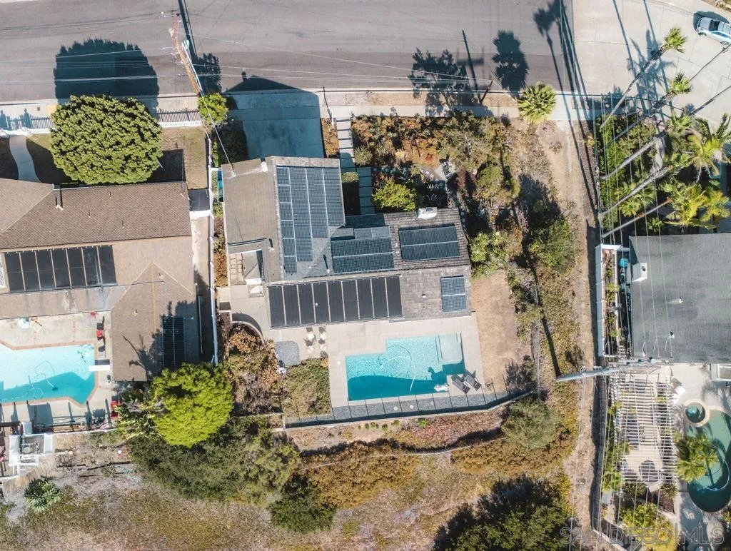 https://cdn.realtyfeed.com/cdn/127/260023692/50280ac74cf1b898cbd963c7f6e77a4e.webp