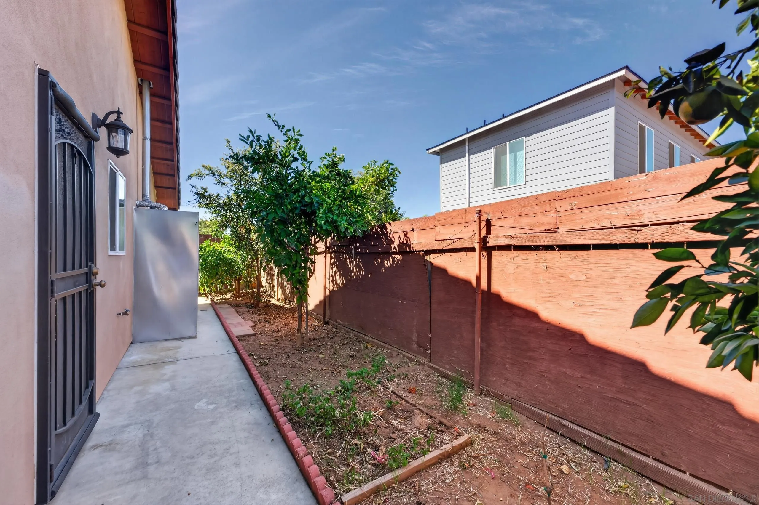 398 Minnesota Ave, El Cajon, CA 92020, photo 12